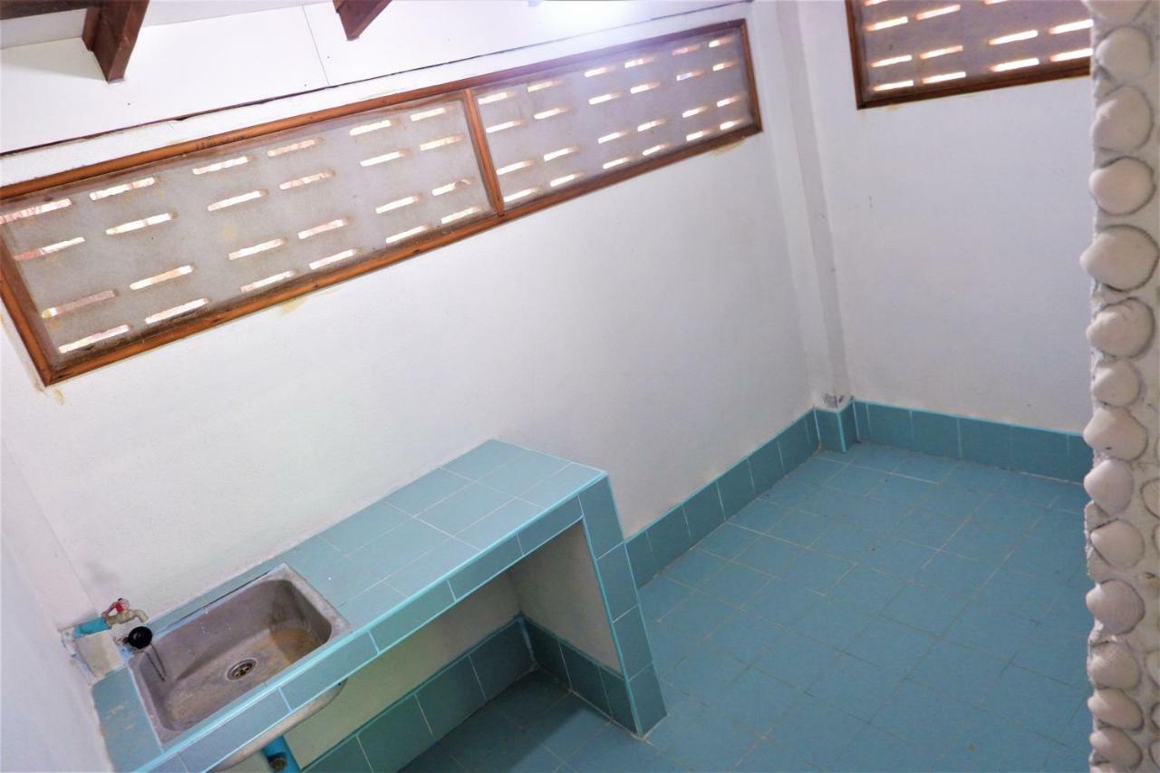 Goldkey Bungalow Hotel Koh Phayam Luaran gambar